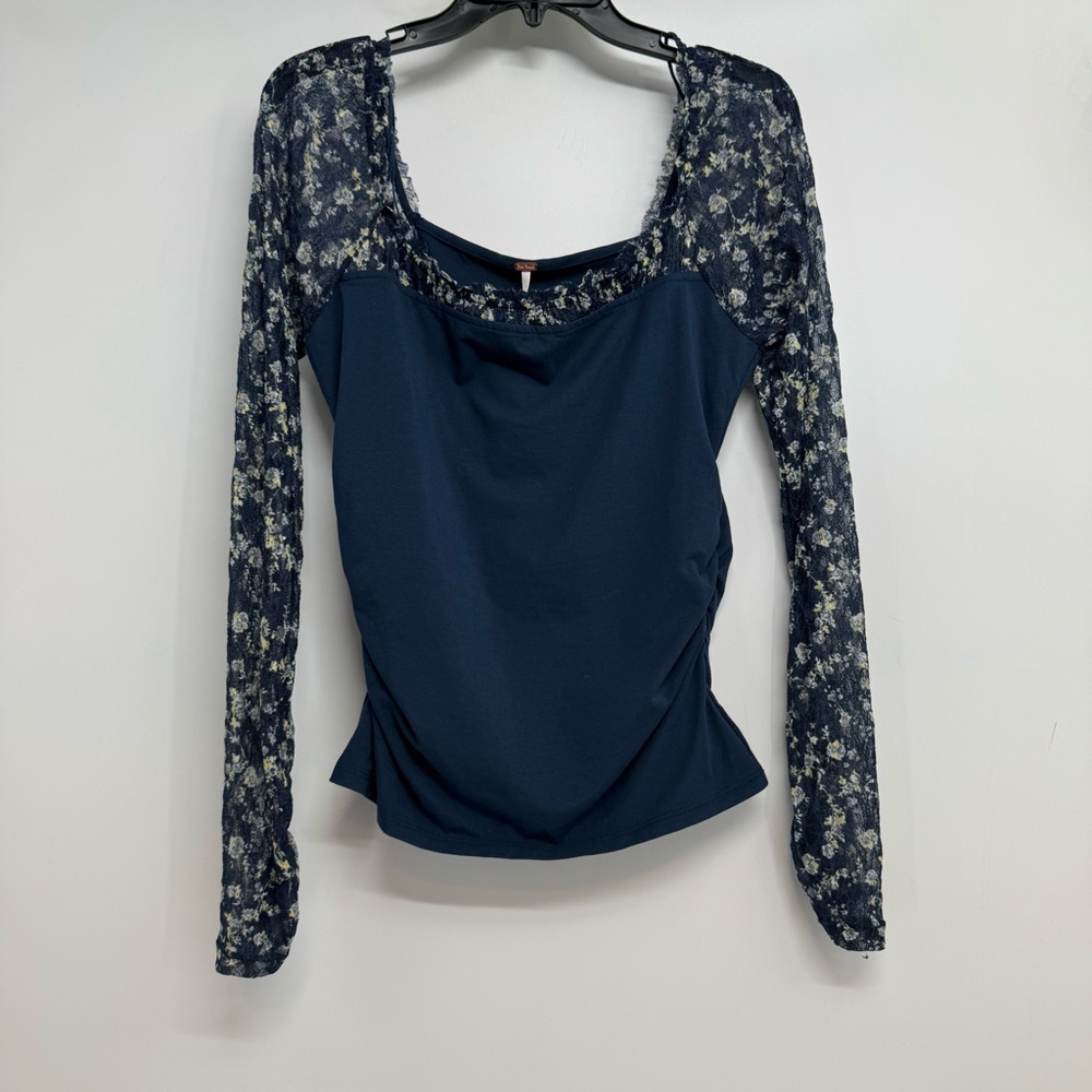 NWD Free People Josie Size L Floral Lace Sleeve Ruched Side Top - Picture 4 of 12